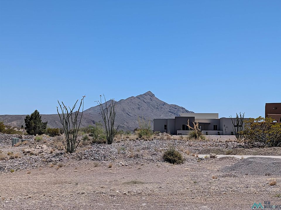 1st image of 225 Mesa Grande Rd