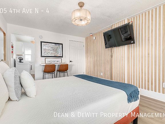 4th image of 805 4th Ave N APT 4