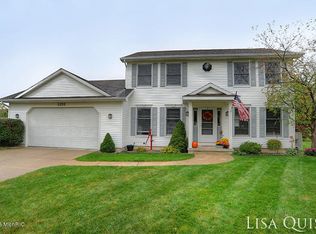 5299 Debbie Ct SW, Wyoming, MI 49418