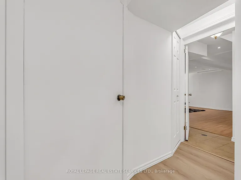 50 Willowbrook Rd #BASEMENT — Photo 8