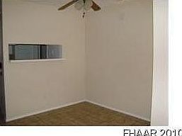 4th image of 2110 Creekwood Dr
