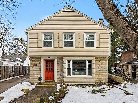 3rd image of 2309 Sheffield Dr