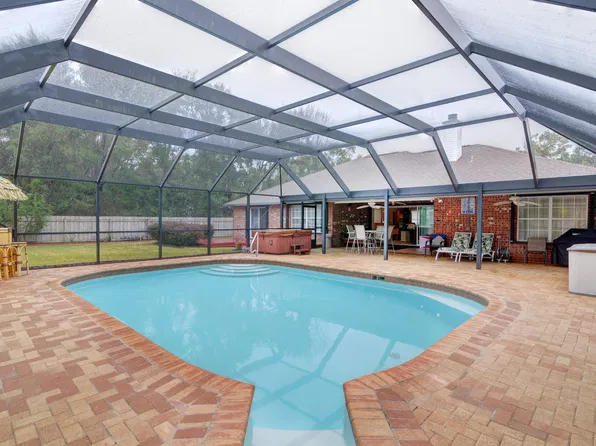 6730 Paso De Cortez Ct, Navarre, FL 32566