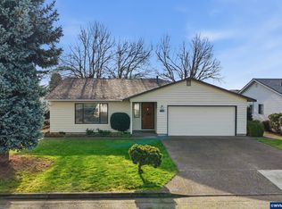 1350 Dogwood Dr, Woodburn, OR 97071