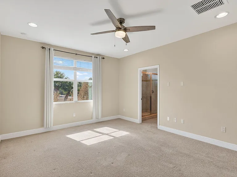 1609 NW Cataluna Cir — Photo 16