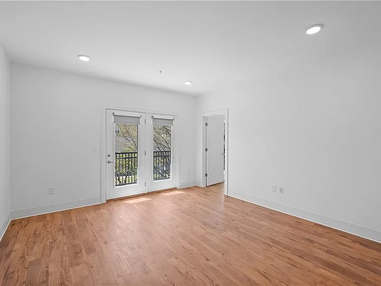 456 Flat Shoals Ave SE #207 — Photo 5
