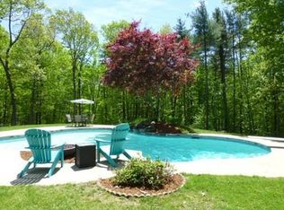 8 Celestial Way, Pepperell, MA 01463
