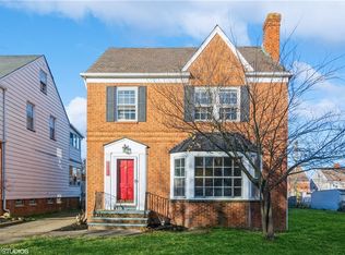 3692 Strathavon Rd, Shaker Heights, OH 44120