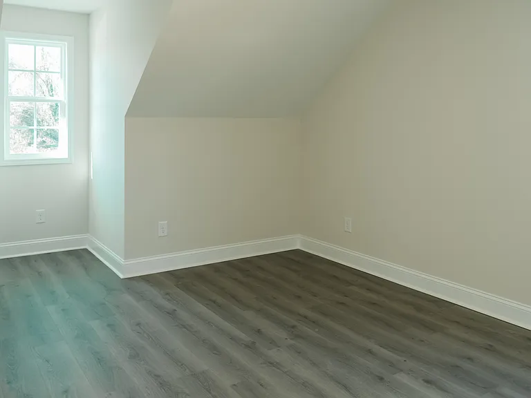 411 N Mountain St — Photo 10