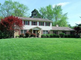 24 Andora Dr, Belleville, IL 62221