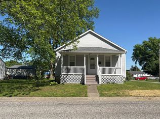 212 N Fillmore St, Red Bud, IL 62278