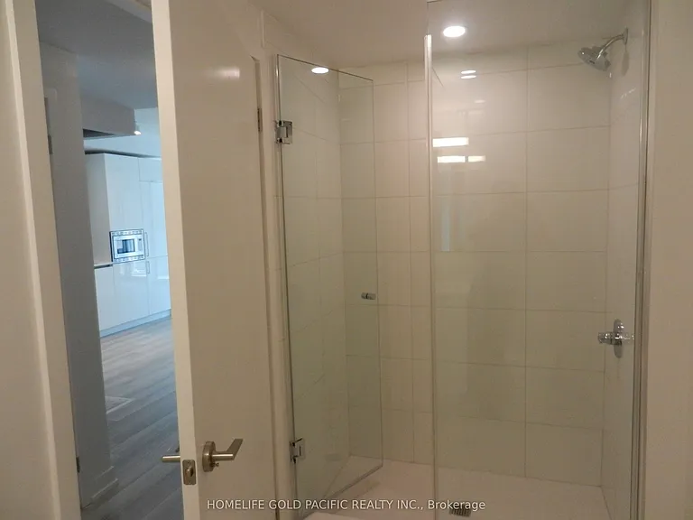 230 Simcoe St #1333 — Photo 16