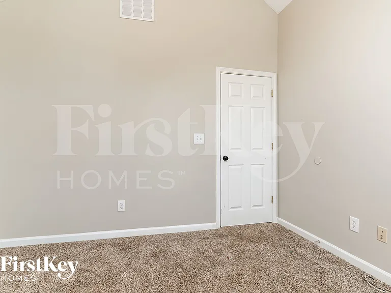 204 Whistleville Ct — Photo 13