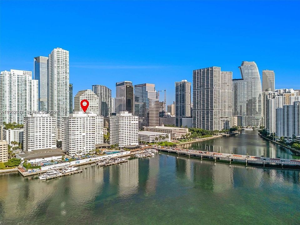 1st image of 905 Brickell Bay Dr APT 931