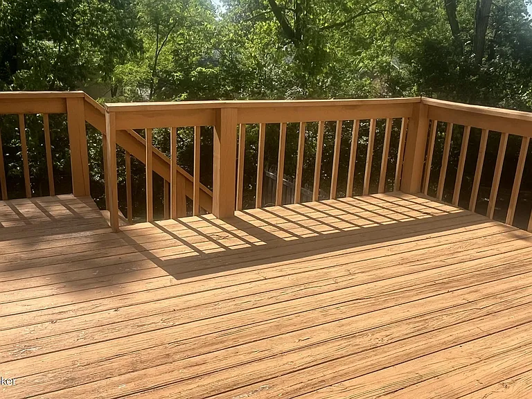 402 Trinity Hills Ln — Photo 28