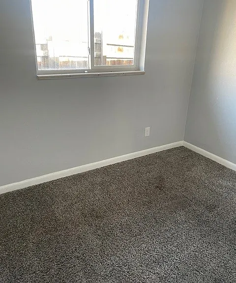 3138 W Dakota Ave — Photo 6