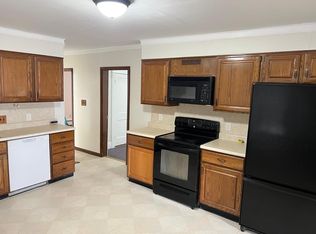 964 Lisbon St #1, Lewiston, ME 04240