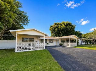 2051 NE 25th Ave, Pompano Beach, FL 33062