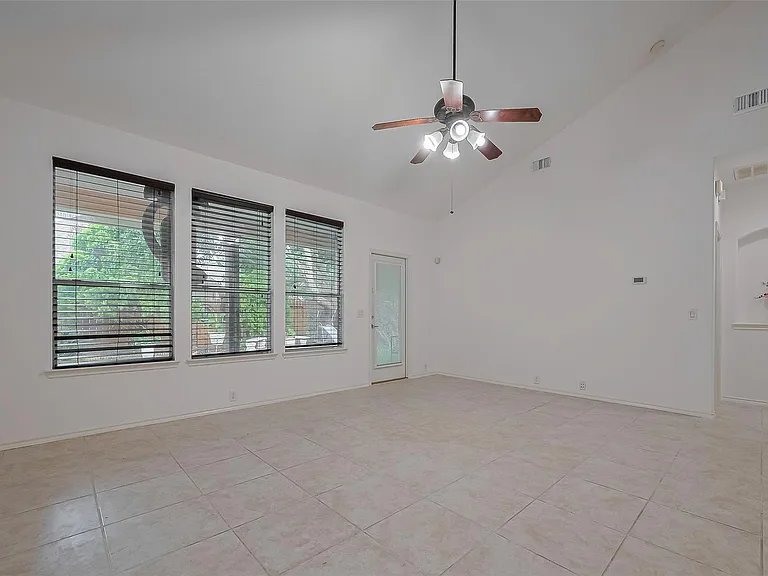 24543 Carlton Springs Ln — Photo 16