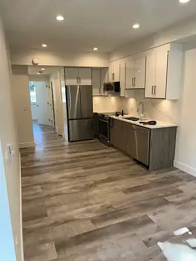 3 bed, 2.5 bath, 1100 sqft, $3,100 — Photo 2
