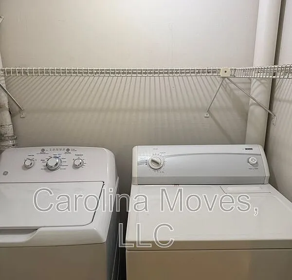 925 Cleveland St #102 — Photo 18