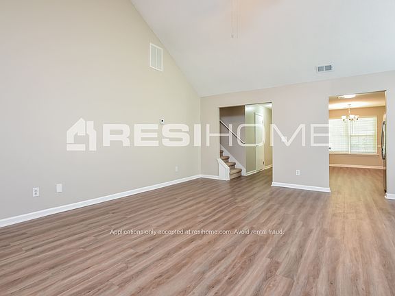 4th image of 4308 Persian Ct