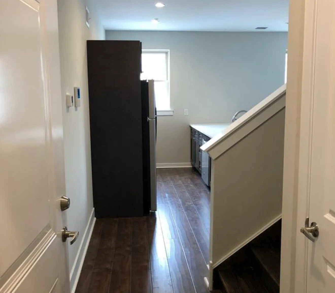 2 bed, 1200 sqft, $1,700 — Photo 3