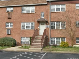 279 College Dr, Edison, NJ 08817