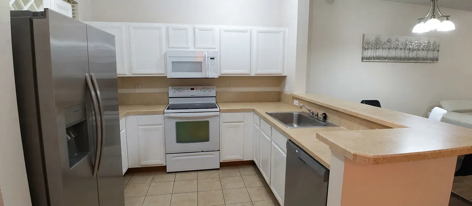 3 bed, 2.5 bath, 1519 sqft, $850 — Photo 3