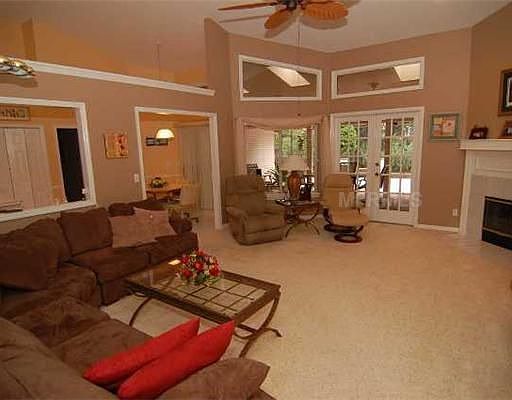 3rd image of 852 Royalwood Ln