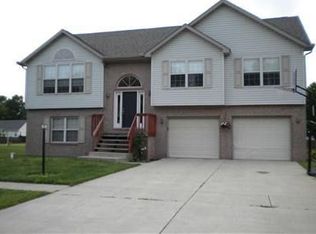 417 Abraham Ave, Kouts, IN