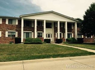 23037 Liberty St, Saint Clair Shores, MI