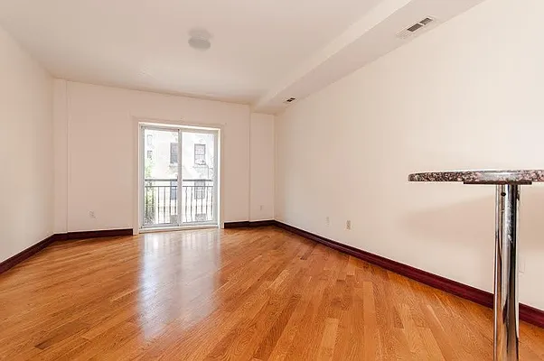 Sold by R New York | media 15