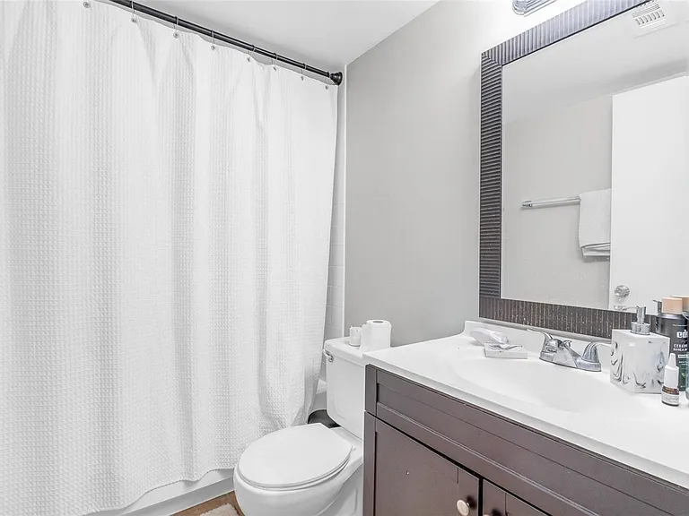 140 Orchid Woods Ct #15B — Photo 6
