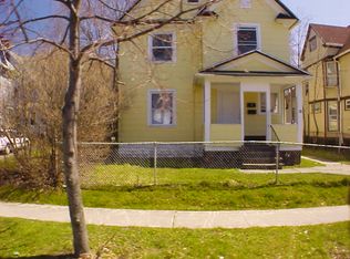 16 Beechwood St, Rochester, NY 14609