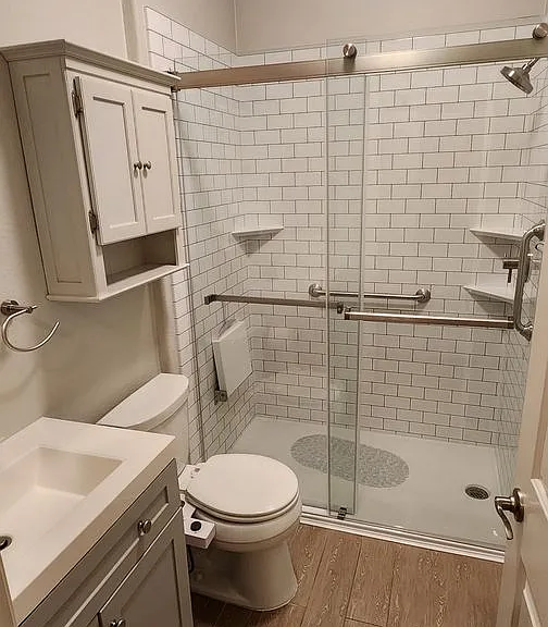 303 Esplanade Cir — Photo 7