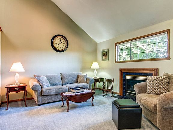 4th image of 2875 Darrowby Dr