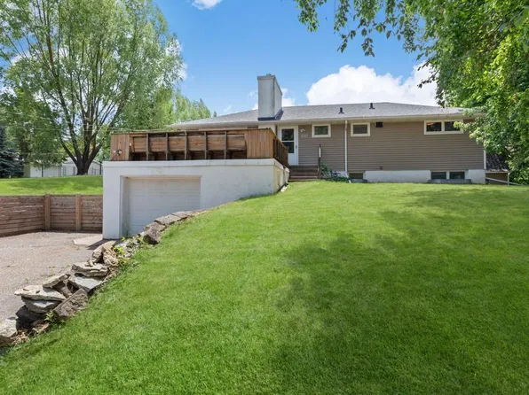 620 Callahan Pl, Mendota Heights, MN 55118