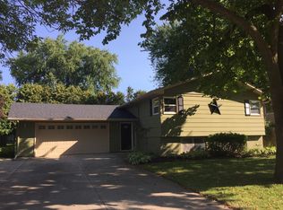 638 15th St SE, Owatonna, MN 55060