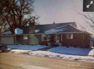 600 4th St SE, Oelwein, IA 50662