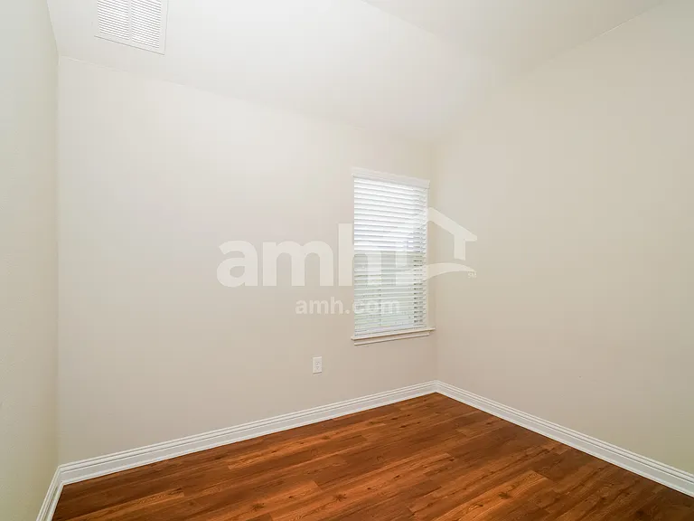 8105 Cottage Rose Dr — Photo 13