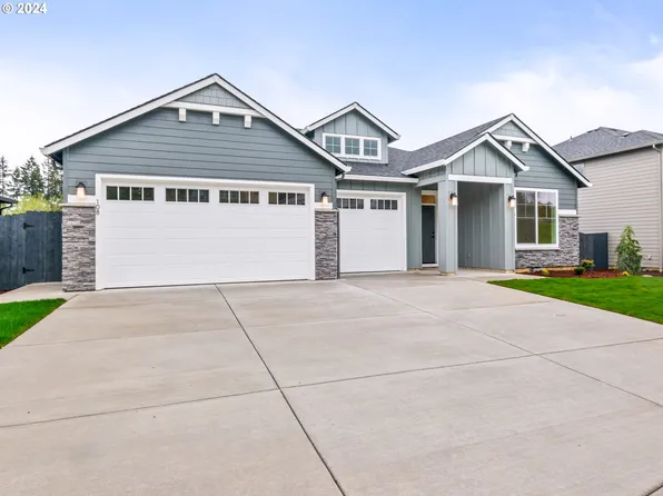 108 W 19th St, La Center, WA 98629