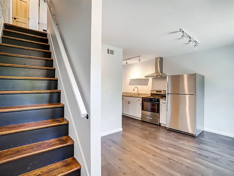 5701 Montgomery Rd #1 — Photo 32