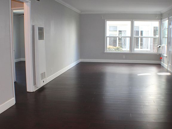 4th image of 5331 Whitsett Ave APT 3