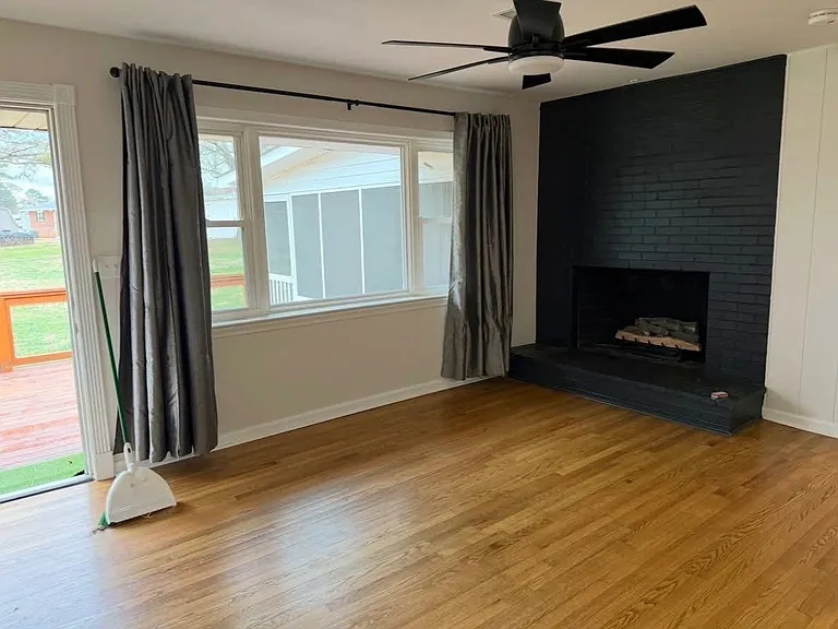 50 Williams Ave — Photo 4