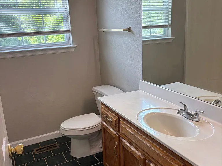 1106 Carline Rd — Photo 27