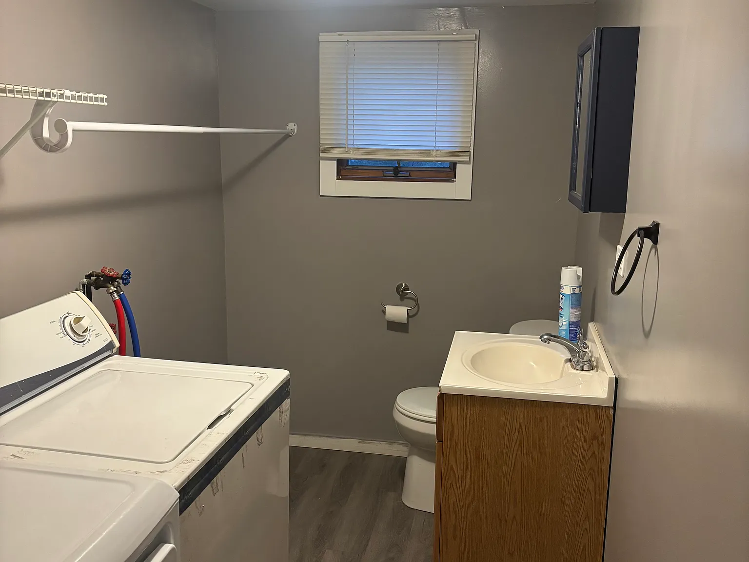 2 bed, 1500 sqft, $895 — Photo 3