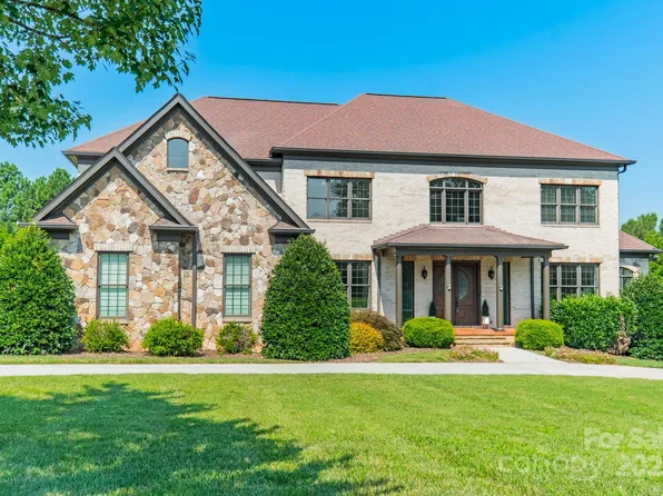 802 Capington Ln, Waxhaw, NC 28173