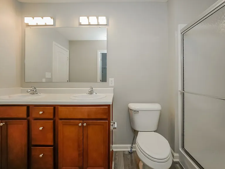1503 Lexington Trl — Photo 15