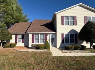 1150 Doak Rd APT A4, Manchester, TN 37355